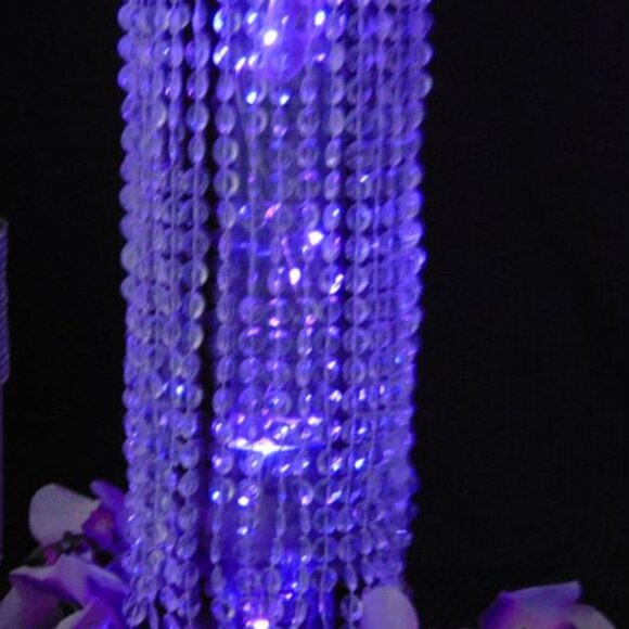 Forbes Favors Set of 5 Chandelier Centerpieces - Picture 11 of 11